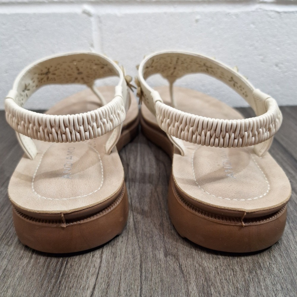 Andiamo Ayacht Women Cream Floral Laser Cut Slingback Thong Sandals Wide 9 Wide - Picture 4 of 7